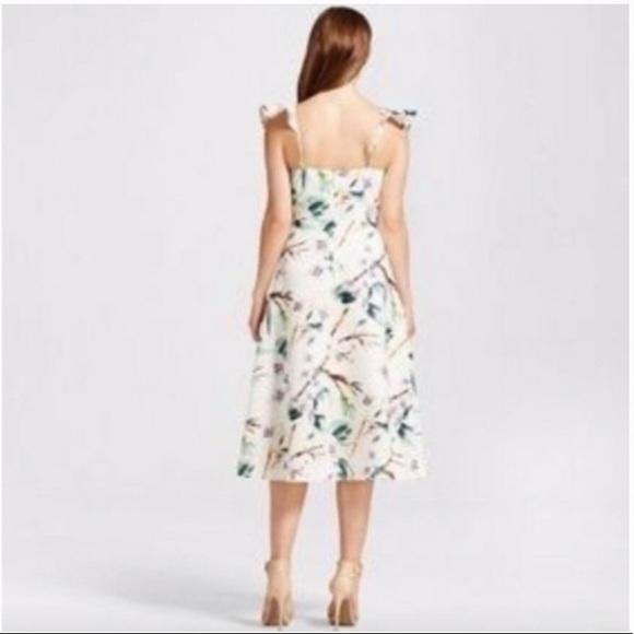 J by J.O.A. Floral Knee length A line Dress with Ruffled sleeves - Picture 4 of 10